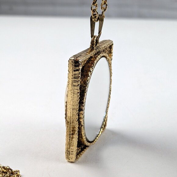 Vintage Victorian Dome Pendant Necklace w/ Dried Flowers - Picture 7 of 9